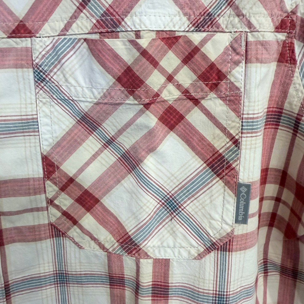 Columbia Mens Red Plaid Short Sleeve Button Up Shirt Regular Fit Cotton Medium - Picture 2 of 6